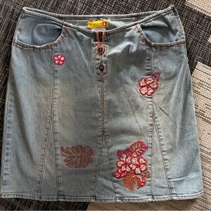 Y2K Gasoline Floral Embroidered Denim Mini Skirt
